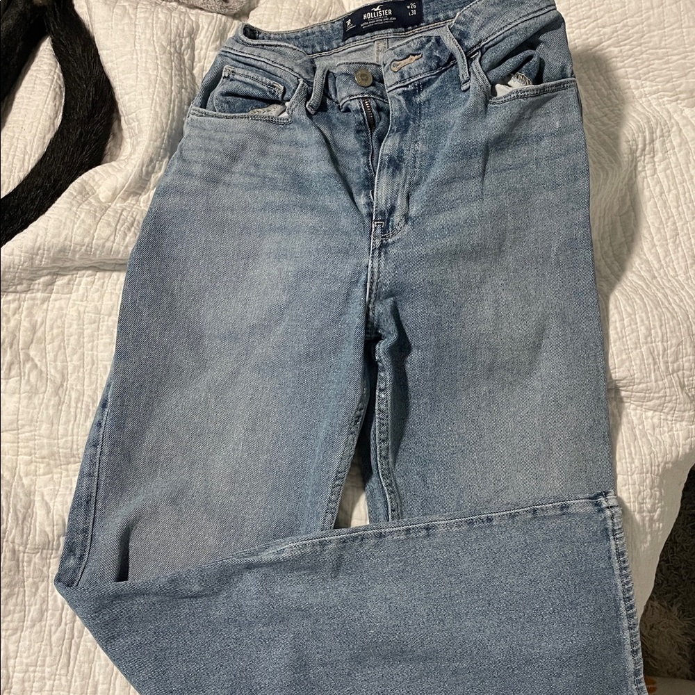 Hollister Medium Blue Denim Jeans